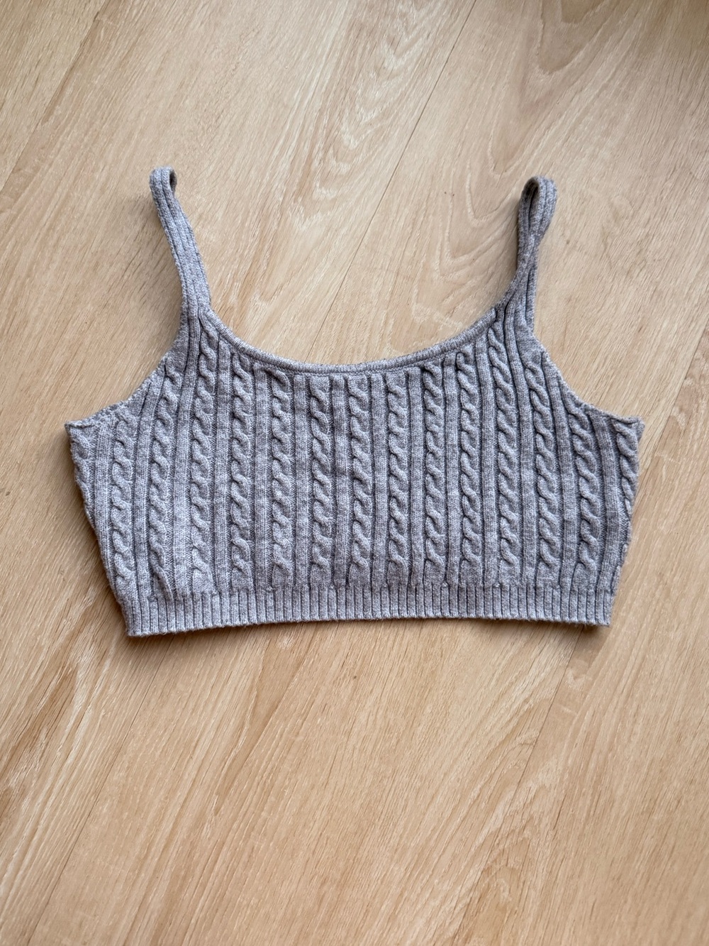 36 Point 5 Cable Knit Crop Tank Top in Light Gray